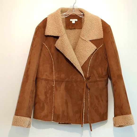 Garnet Hill tan faux sherling coat size large - Picture 2 of 12